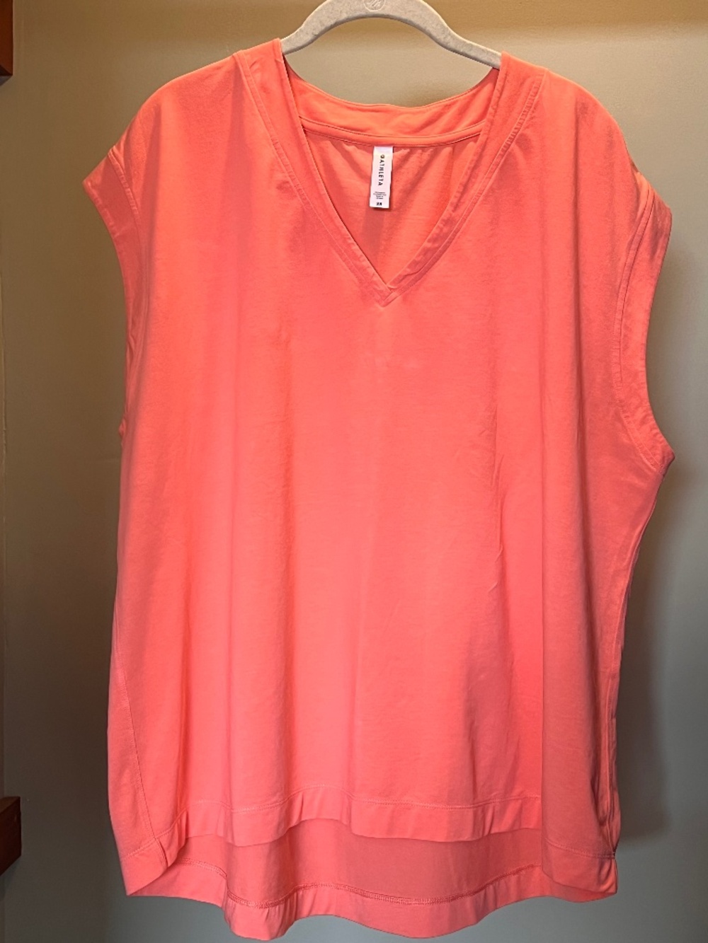 Athleta - V-Neck, Sleeveless T-Shirt - 2x